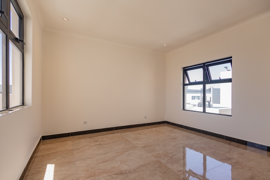 3 Bedroom Property for Sale in Sandown Western Cape